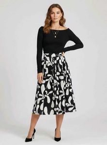 Black & Off White Floral Print Skirt