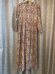 Bohemian Maxi Dress with Vibrant Floral Print