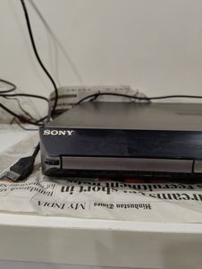 Sony 5.1 Channel DAV-DZ390K Home Theatre System