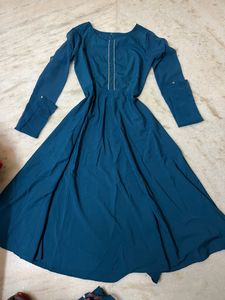 Crepe Anarkali Kurti Wit Shawl