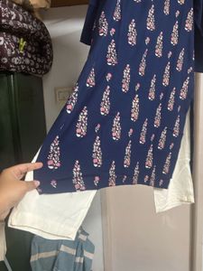 “Is*itva” Navy Blue Printed Kurta Set