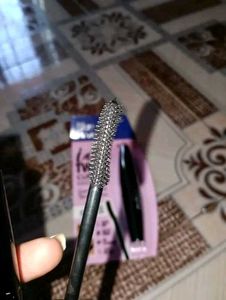 One Blue Heaven Lash Twist Curling Mascara