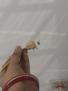 shinchan iphone charger protector