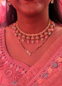Elegant Gold-Toned Jewellery Set