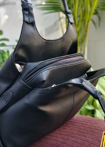 Stylish Black Pebble Leather Shoulder Bag