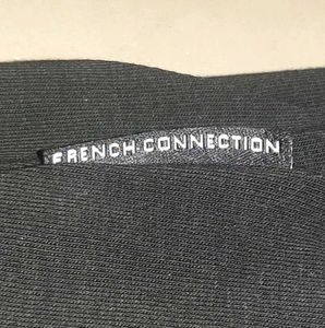 🖤 FRENCH CONNECTION | Colourful Graphic Black T-S