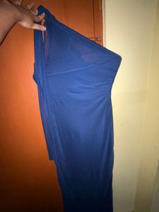 Elegant Navy Blue One-Shoulder Gown
