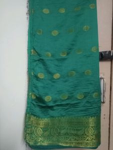 Sea Green Colour Silk Blend Woven Floral Print Pur