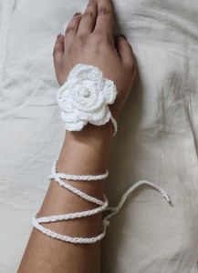 Handmade Crochet Rose Choker 🌹🤍