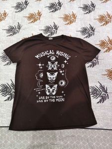 Bundle of 3 Graphic T-Shirts