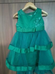 Elegant Emerald Green Party Dress