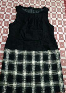 Black Plaid Sleeveless Mini Dress