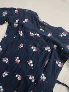 Feeding kurta Navy blue floral print