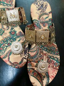 Handcrafted Ethnic Paisley Kolhapuri Flats