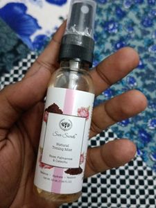 Natural Toning Mist