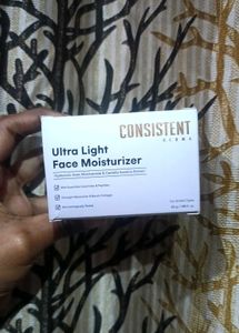 Consistent Ultra Light Face Moisturizer