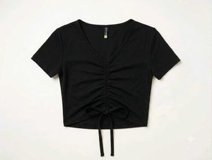 Black Ruched V-Neck Cropped Top🖤