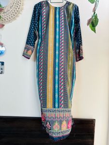 Royal delicate Embroidered Suit set with pallazo