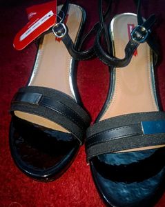 Stylish Black Sandals
