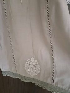 Elegant Grey Kurta set with White Embroidery XL