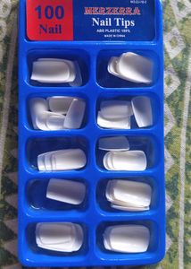 100 Pcs Merzerra Nail Tips