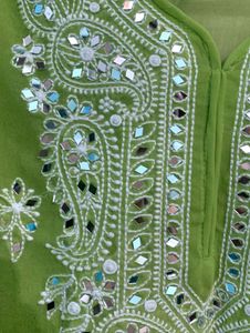 Chikankari MirrorWork Kurta With Lining💚