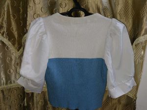 Cute Color Block Puff Sleeve Top