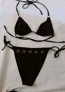Chic Black High-Waisted Bikini Set