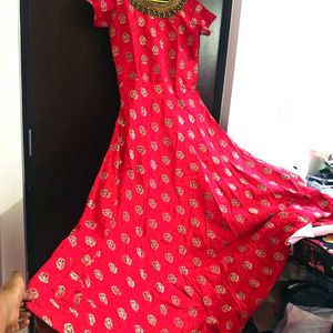 Banarasi Silk ethnic gown suit set..