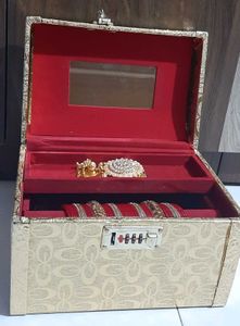 Decorative Jewellery Box with Mirror