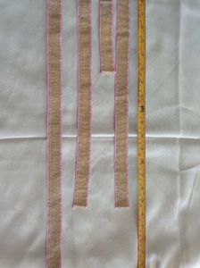Blouse With laces