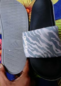 Adidas Adilette Comfort Slides