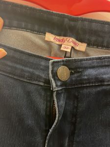 Trendy Divva Navy Blue Slim Fit Stretchy Denims