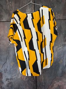 Vibrant Geometric Print Tunic Top
