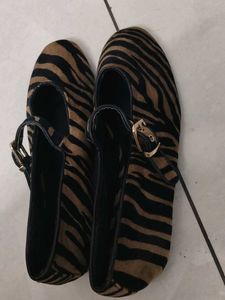 New Zebra Print Flats / bellies H&amp;M
