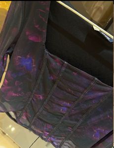 Chic Abstract Print Mesh Top