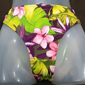 Floral Bikini💚 Bottom