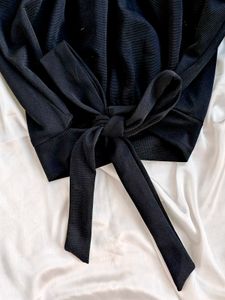 Black Puffed Sleeve Top