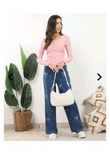buttoned fitted top