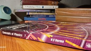 Concepts of Physics Vol 1 by H C Verma Class 11th