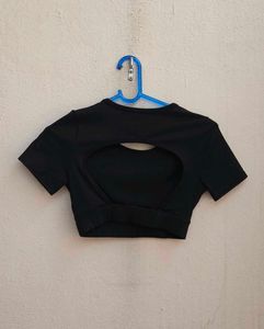 Yoga Sports Black crop Top S Keyhole back