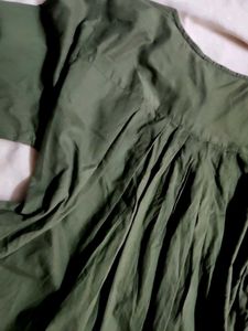 Green Embroidered Kurta