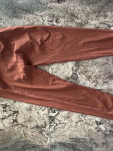 Stylish Women's Active Leggings