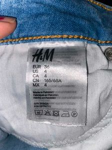 H&amp;M| Blue Denim High-Waisted Shorts
