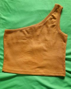 Istyle mustard 💛 ribbed knit one-shoulder CropTop