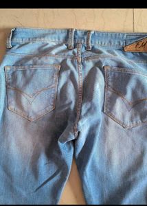 Men's Light Wash Denim Jeans