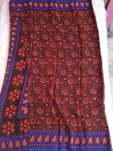 Vibrant Red &amp; Blue Floral Saree without blouse