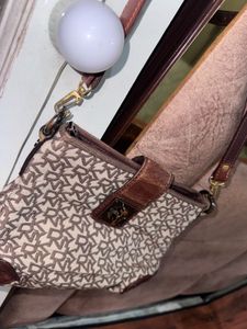 DKNY Crossbody Bag - Stylish &amp; Compact