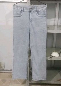 Light Wash Wide Leg Jeans