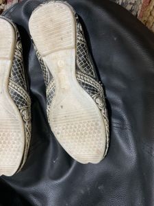 Embroidered Ethnic Slip-On Shoes